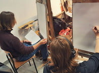 Zajęcia z rysunku w WSR - XII 2025 r. - fot. Grzegorz Rusinek